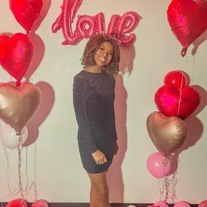 Meet your Posher, Adrianah